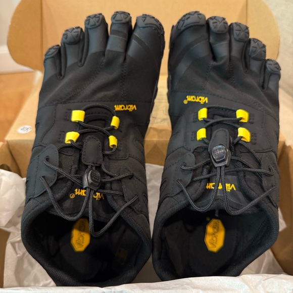 NWT! Vibram FiveFingers Men’s V-Trail 2.0, Black/Yellow, Size EU 41 (US 9-9.5) - Picture 8 of 12